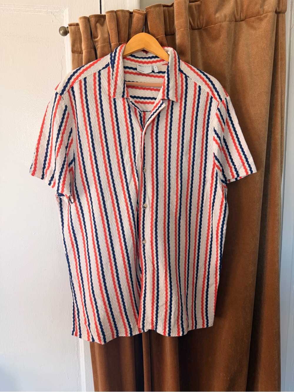 ASOS Short-Sleeve Striped Button-Up Shirt in XL